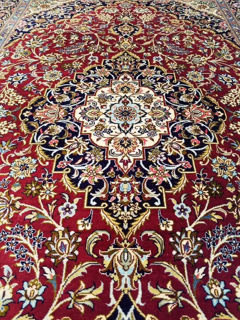 3'3" x 4'11"   Silk Persian Keshan Rug Angle View