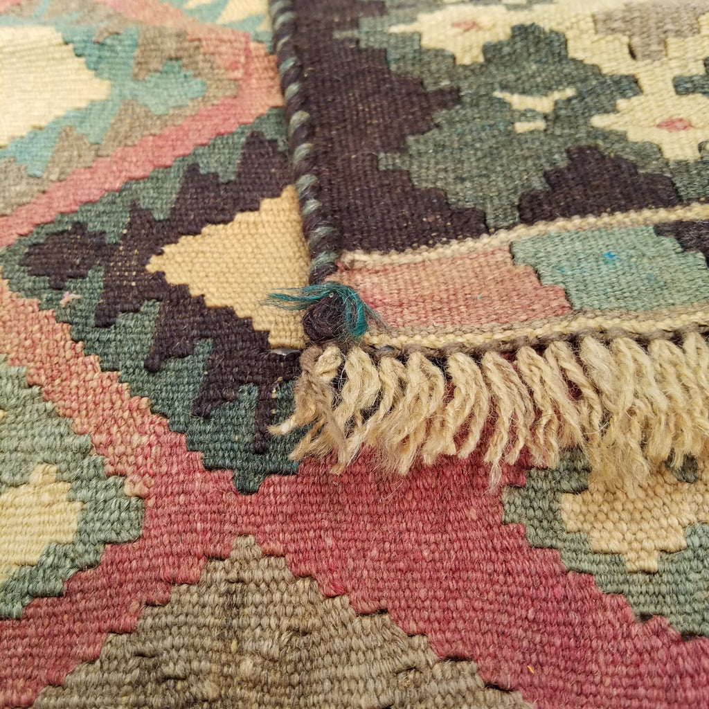 5'0" x 8'4"   Persian Vintage Qashqai Kilim Rug Back View