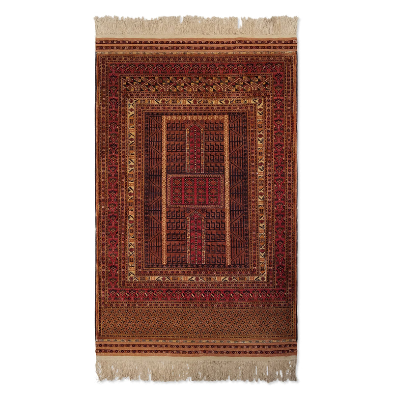 4'0" x 6'4"   Silk Hatchli Rug Top View