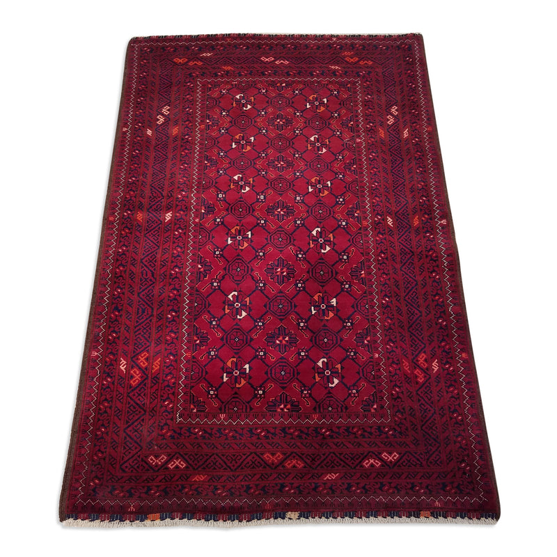 3'3" x 4'10"   Kunduz Rug Angle View