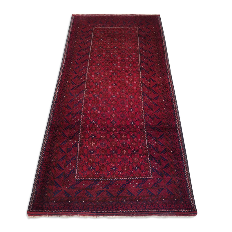 3'3" x 6'8"   Kunduz Rug Angle View