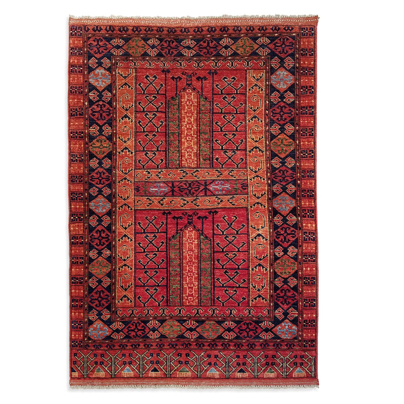 4'0" x 5'10"   Hajli Rug Top View