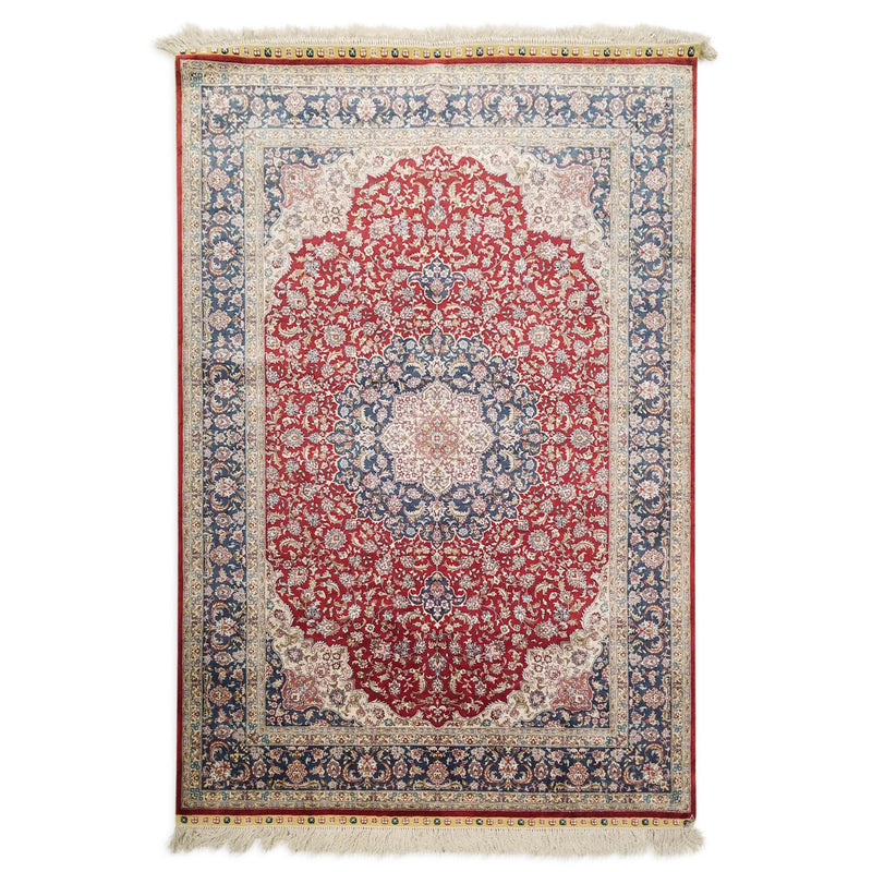 4'0" x 6'0"   Silk Chinese Hereke Rug Top View