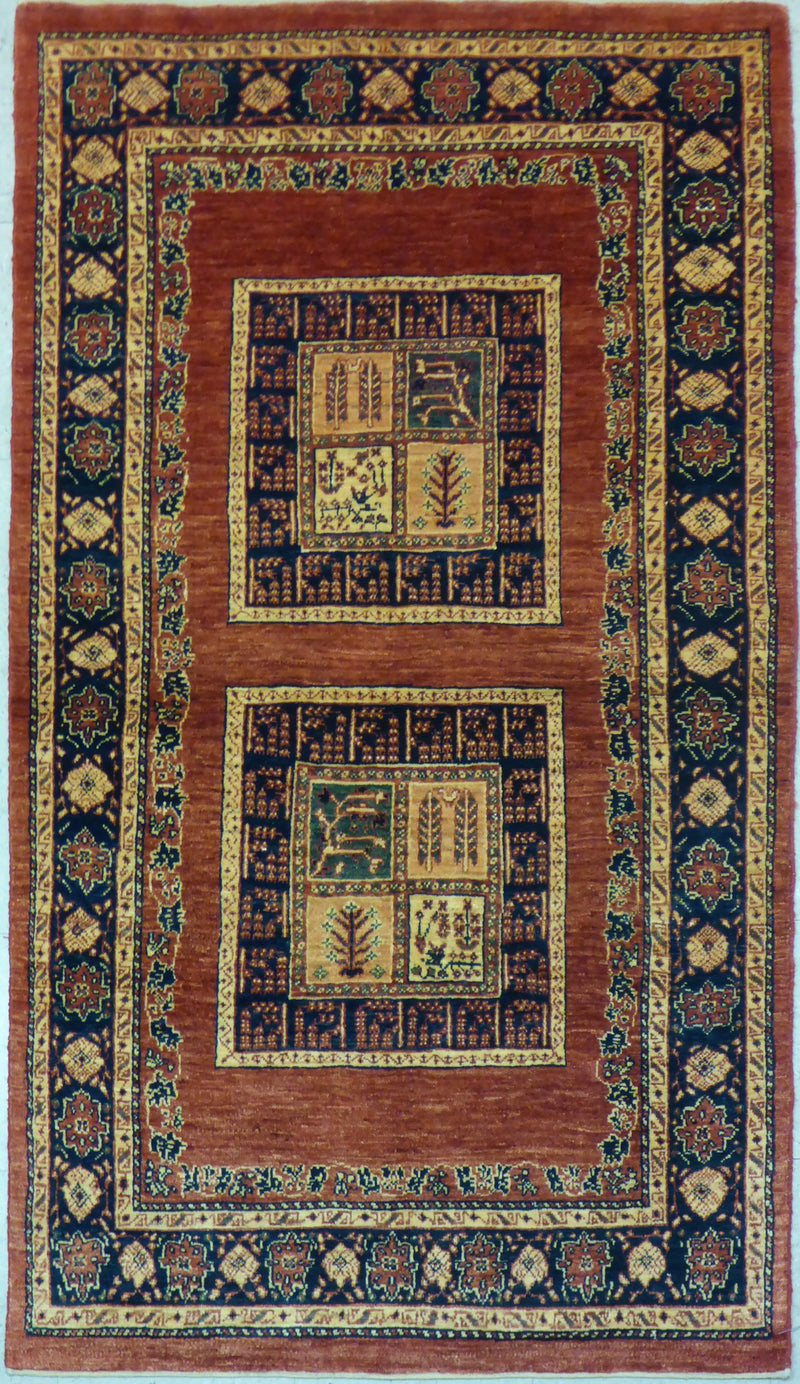 3'4" x 5'9"   Persian Kashkuli Rug Top View