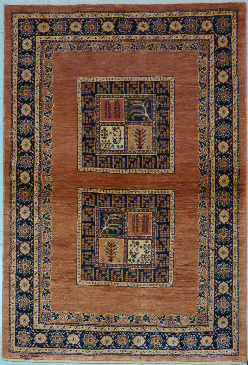 3'8" x 5'5"   Persian Kashkuli Rug Top View