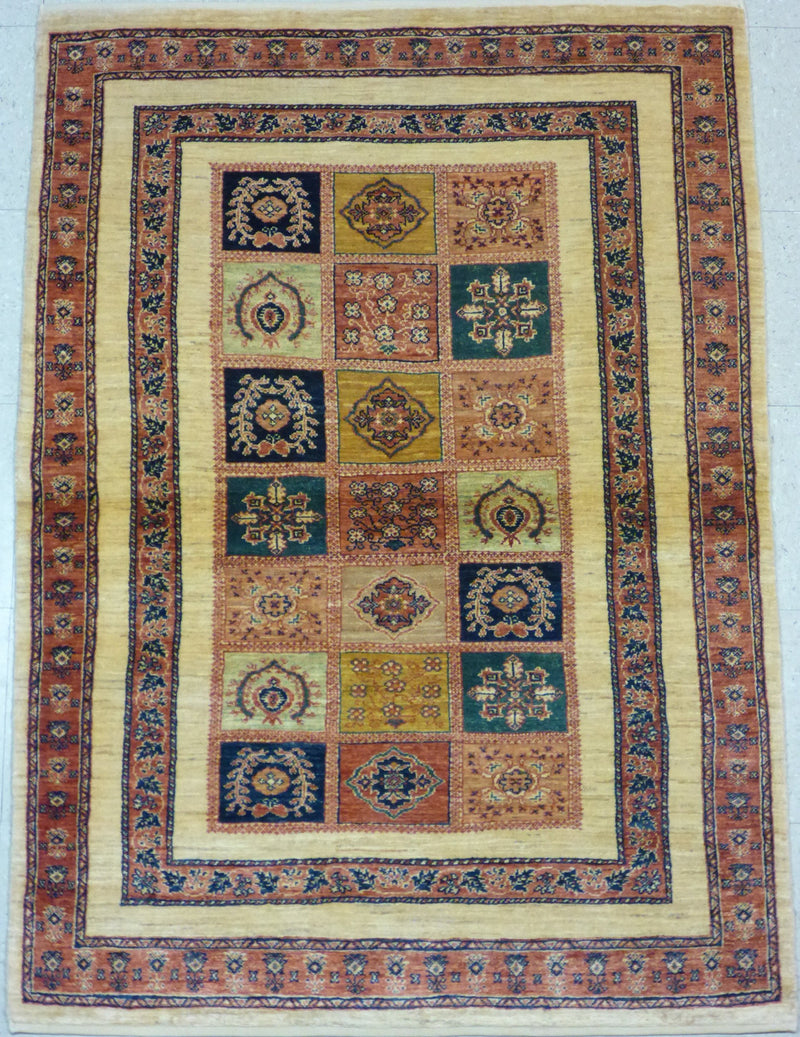 3'8" x 5'1"   Persian Kashkuli Rug Angle View