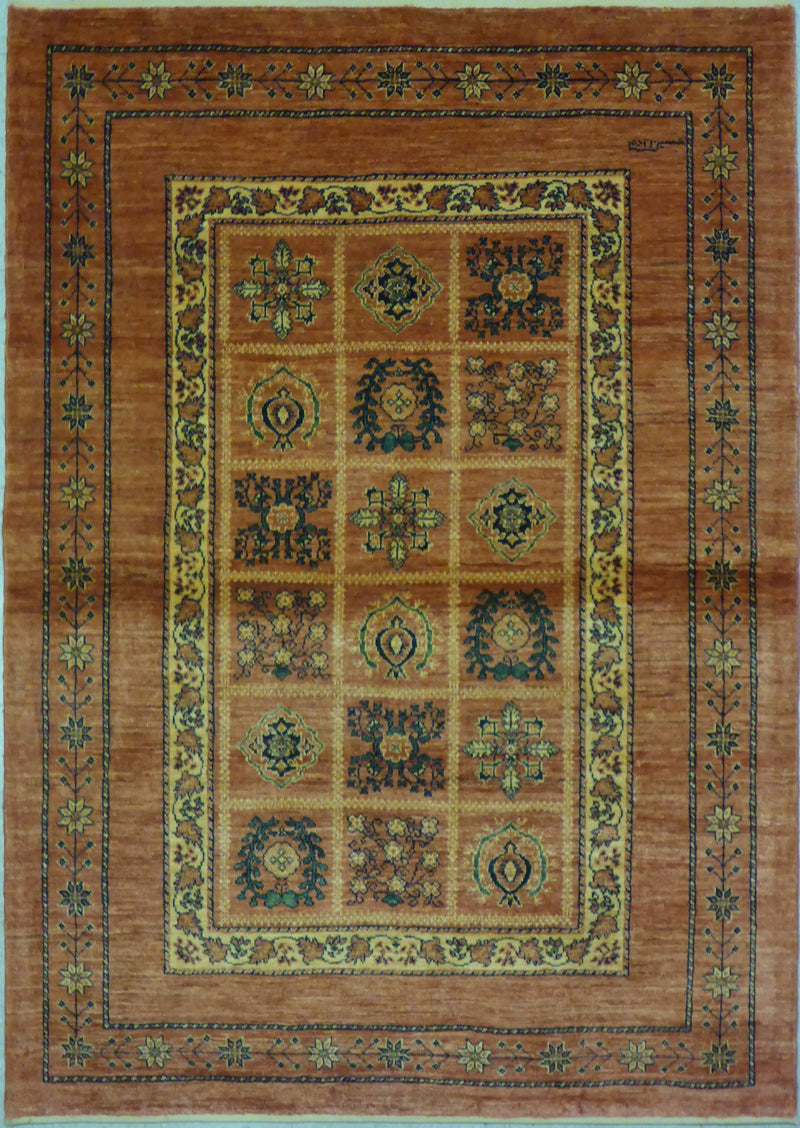 3'8" x 5'2"   Persian Kashkuli Rug Top View
