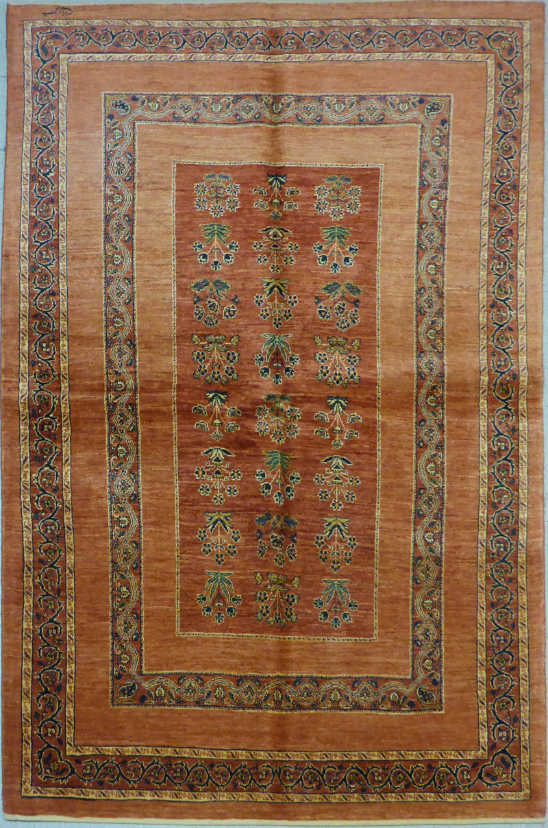 4'9" x 7'2"   Persian Kashkuli Rug Top View