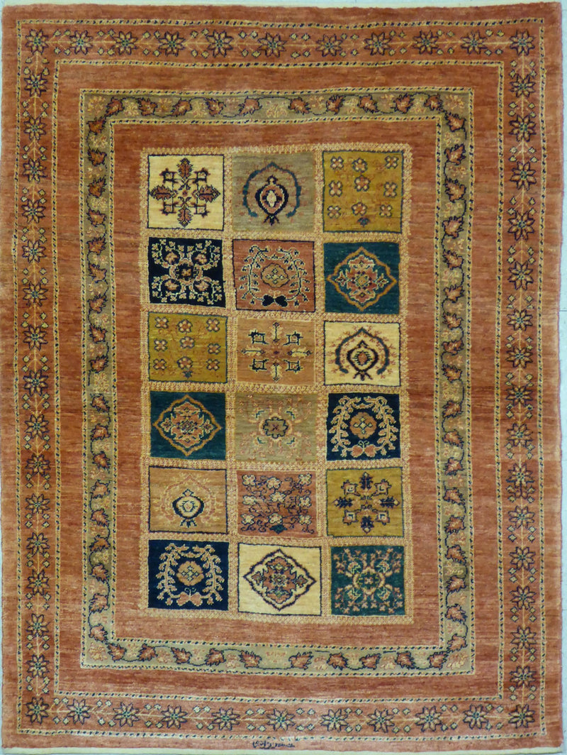 3'9" x 5'0"   Persian Kashkuli Rug Top View