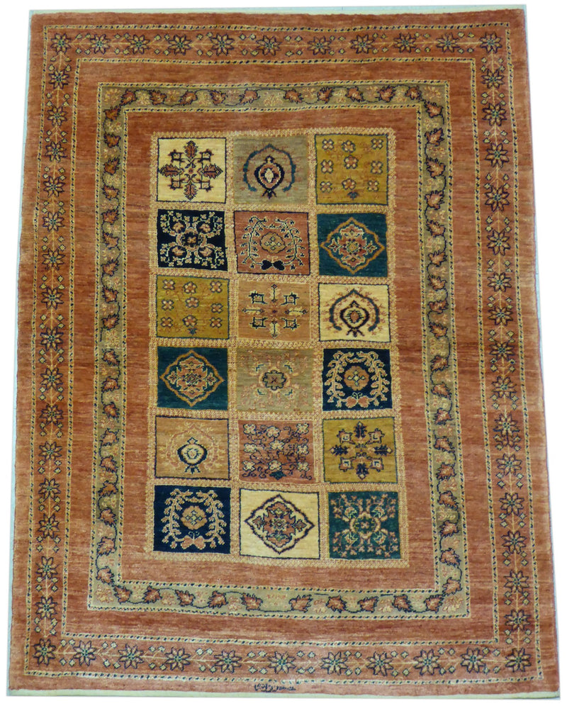3'9" x 5'0"   Persian Kashkuli Rug Angle View