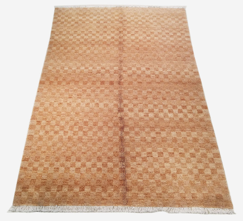 5'11" x 8'10"   Nepalese Rug Top View