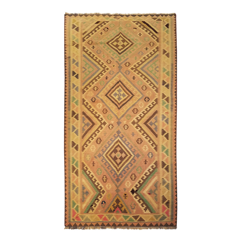 4'8" x 8'10"   Persian Vintage Qashqai Kilim Rug Top View