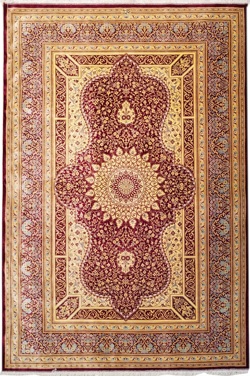 4'4" x 6'6"   Silk Persian Qom Rug Top View