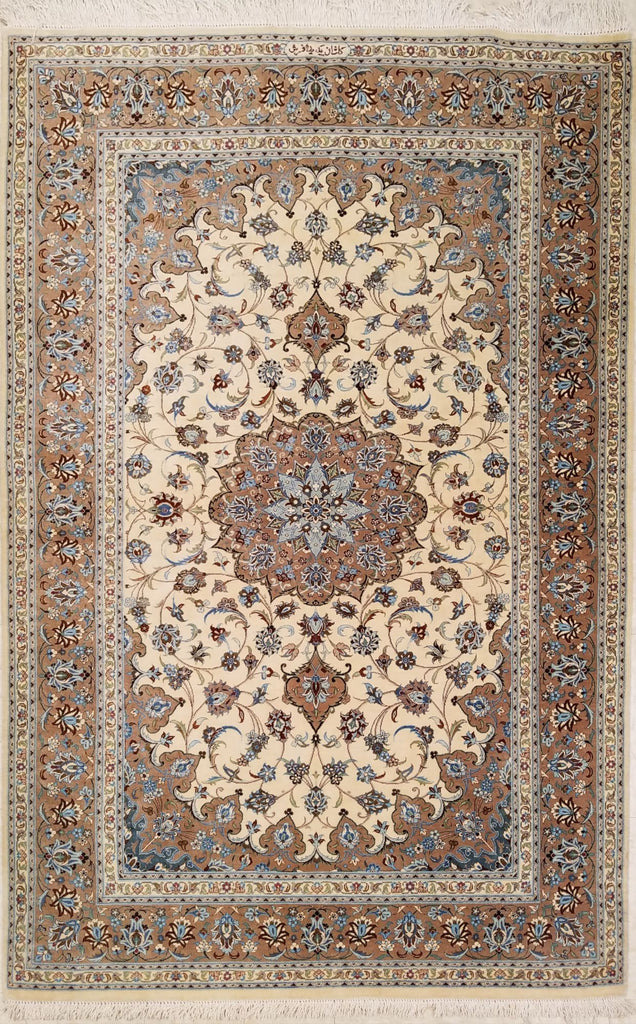3'4" x 5'3"   Silk Persian Qom Rug Top View