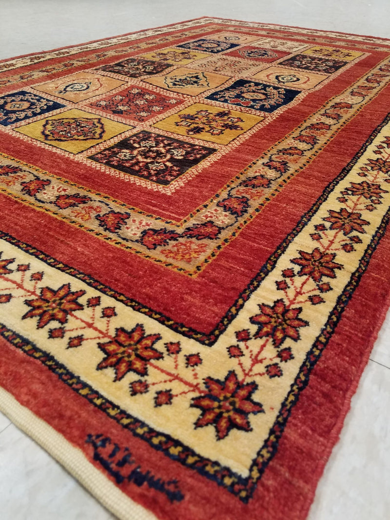 3'6" x 5'1"   Persian Kashkuli Rug Angle View
