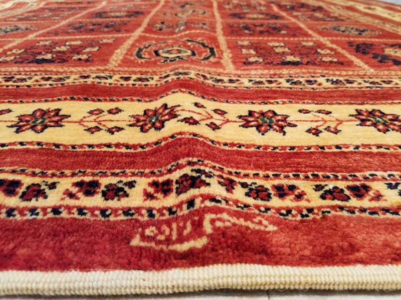 5'7" x 7'1"   Persian Kashkuli Rug Angle View