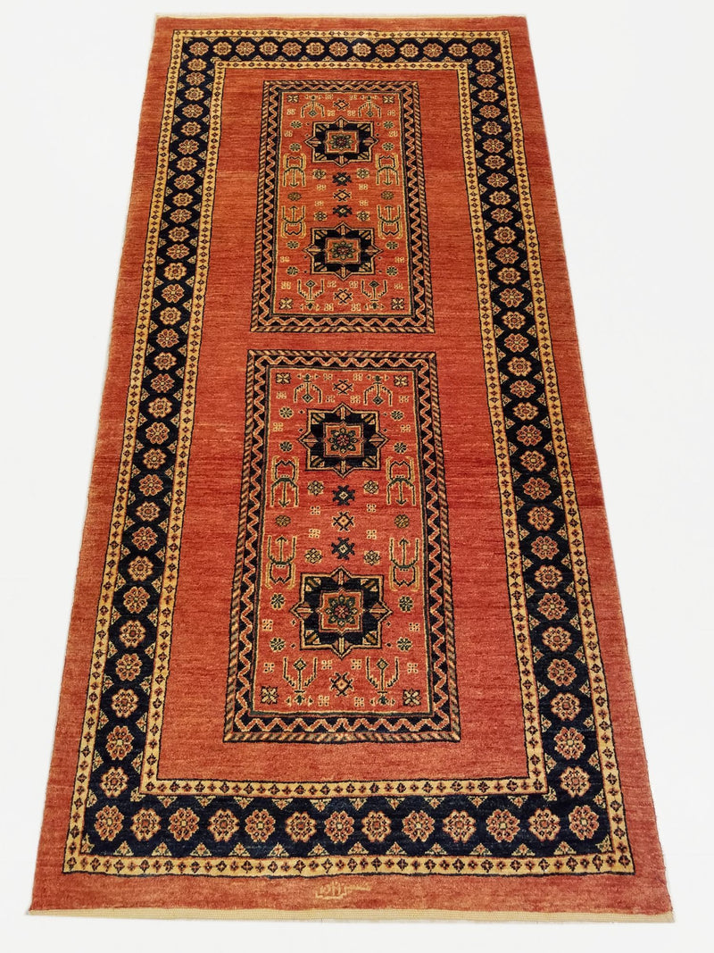 3'0" x 6'4"   Persian Kashkuli Rug Top View