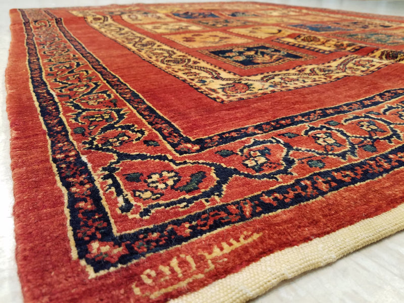 4'8" x 5'11"   Persian Kashkuli Rug Angle View