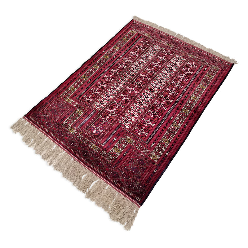 3'7" x 4'8"   Silk Persian Turkman Prayer design Rug Angle View