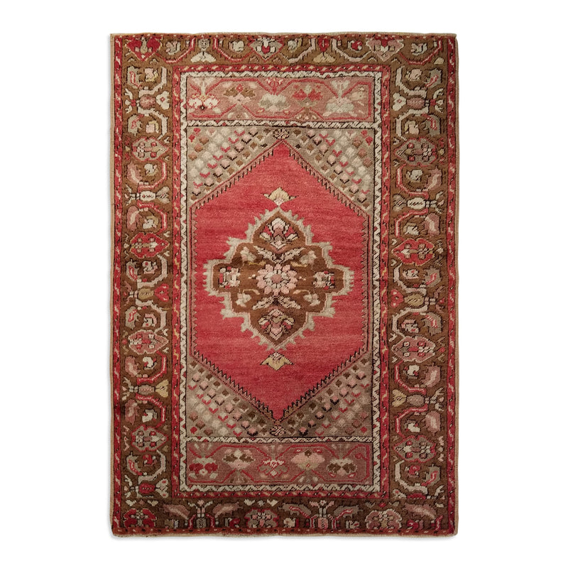 2'8" x 3'8"   Turkish Ortakoy Rug Top View