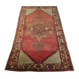 4'3" x 7'2"   Turkish Ortakoy Rug Angle View