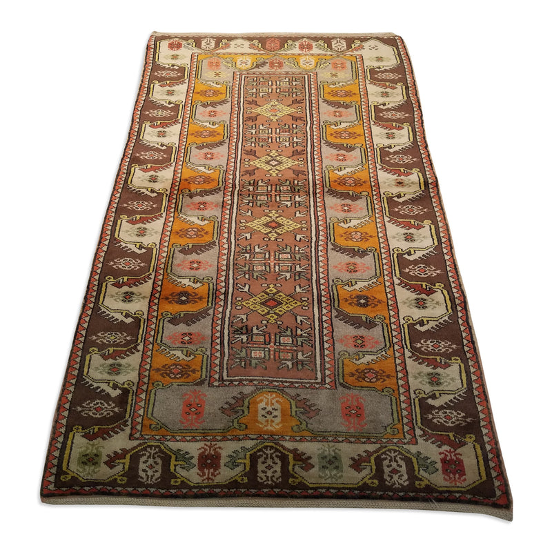 3'8" x 6'7"   Turkish Milas Rug Angle View