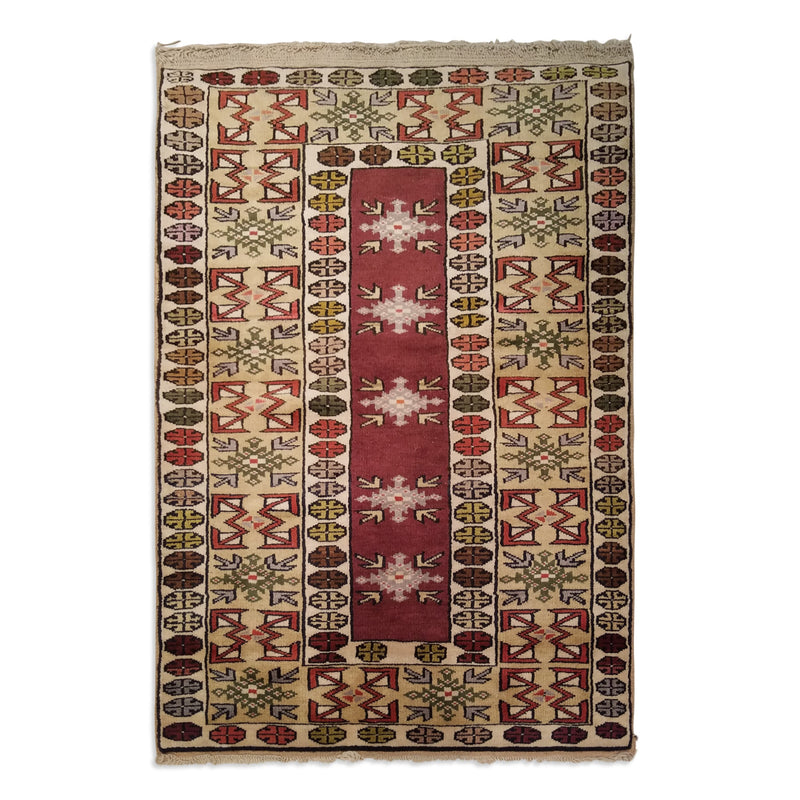 3'2" x 4'8"   Turkish Milas Rug Top View
