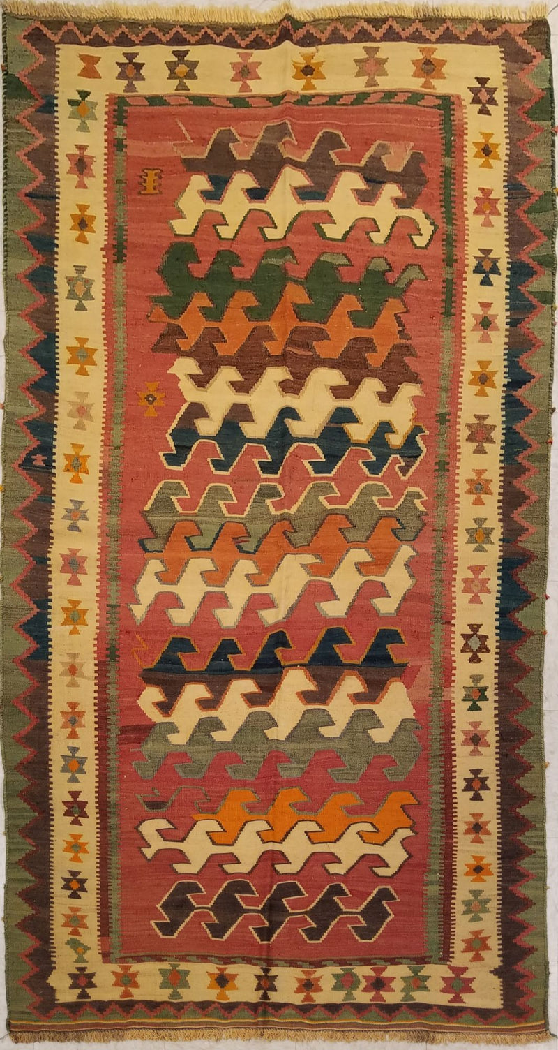 4'1" x 7'8"   Persian Vintage Qashqai Kilim Rug Top View